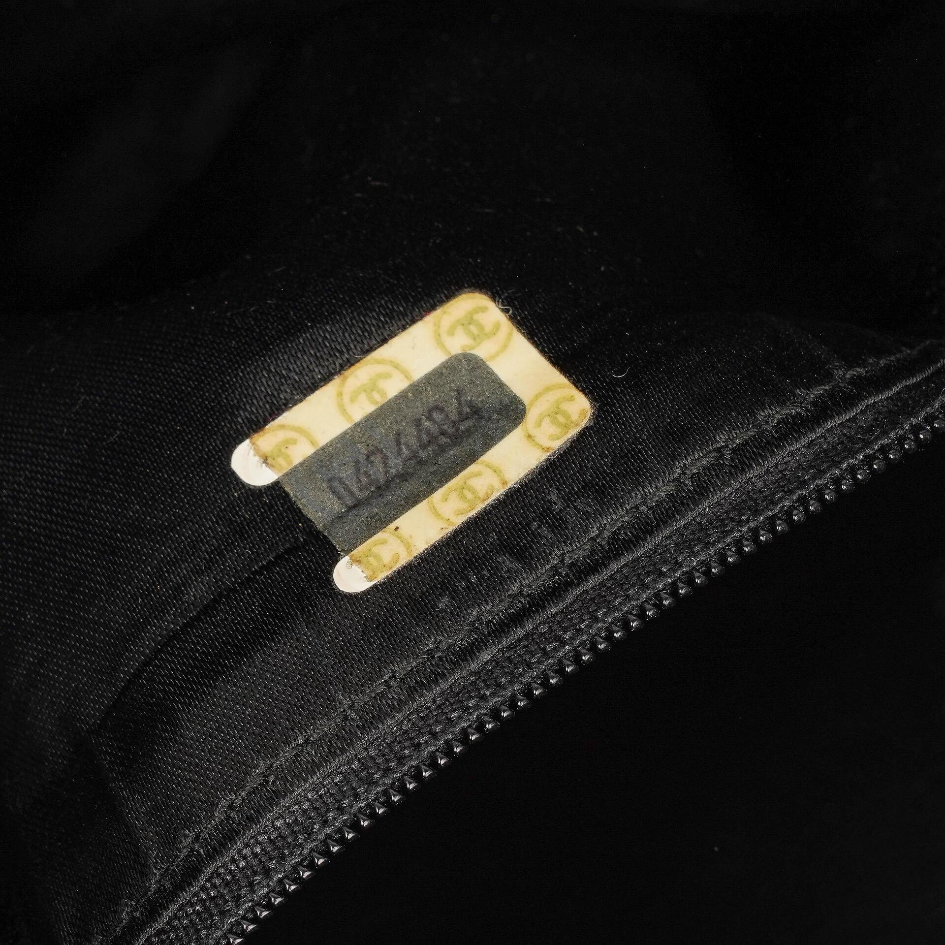 Chanel Vintage Kamera Quaste Tasche CC Front Pocket Schwarze Gequiltete Lammleder