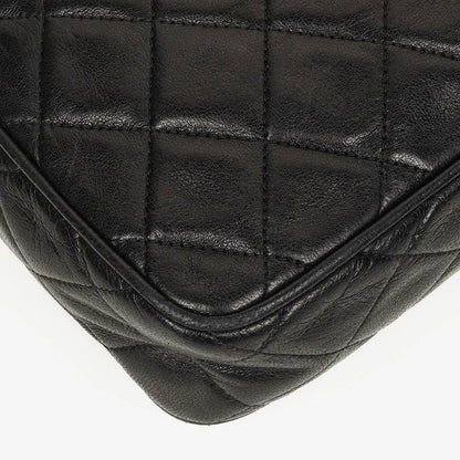Chanel Vintage CC Camera Tassel Bag aus schwarzem gestepptem Lammleder