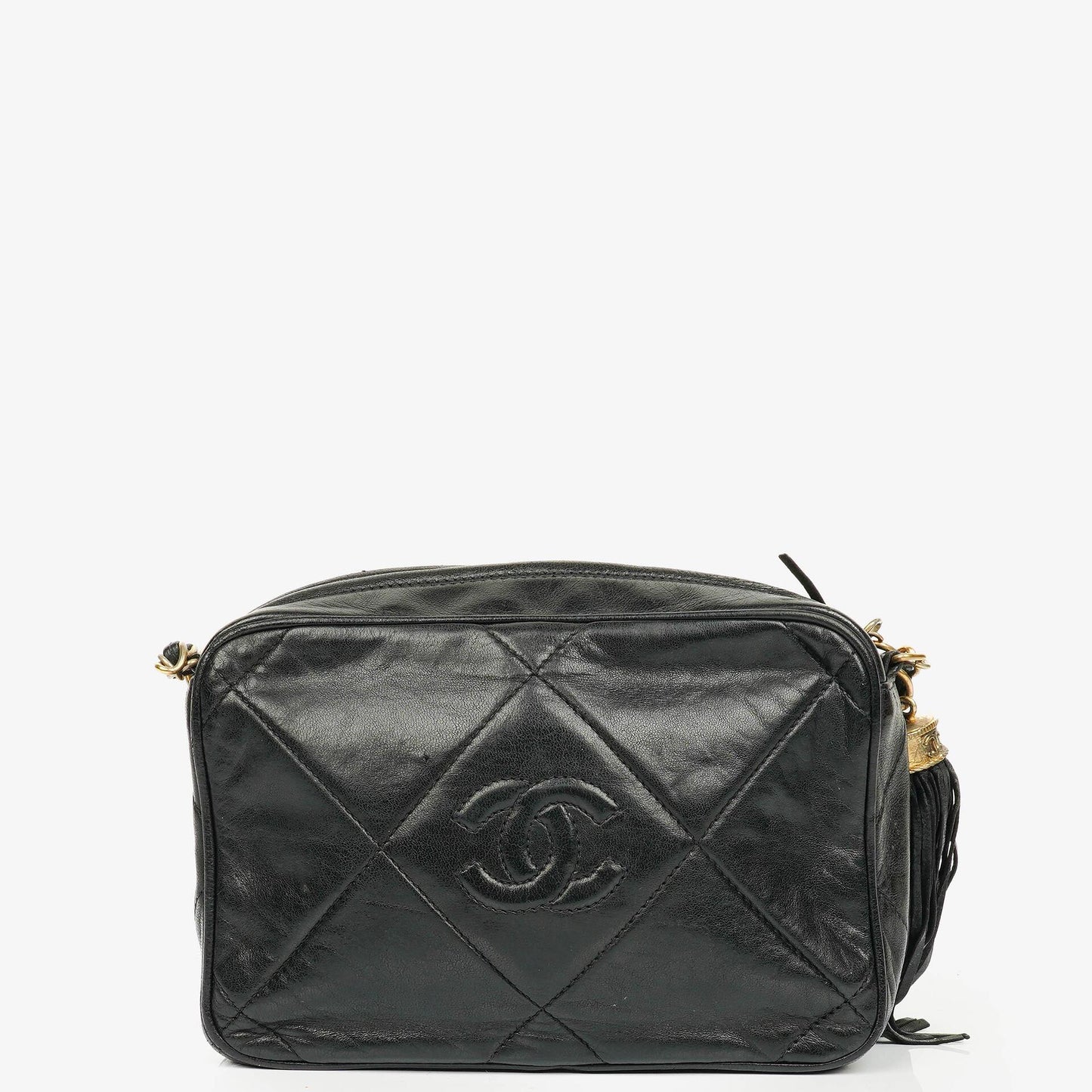 Chanel Vintage CC Camera Bag aus schwarzem gestepptem Lammleder mit Quaste