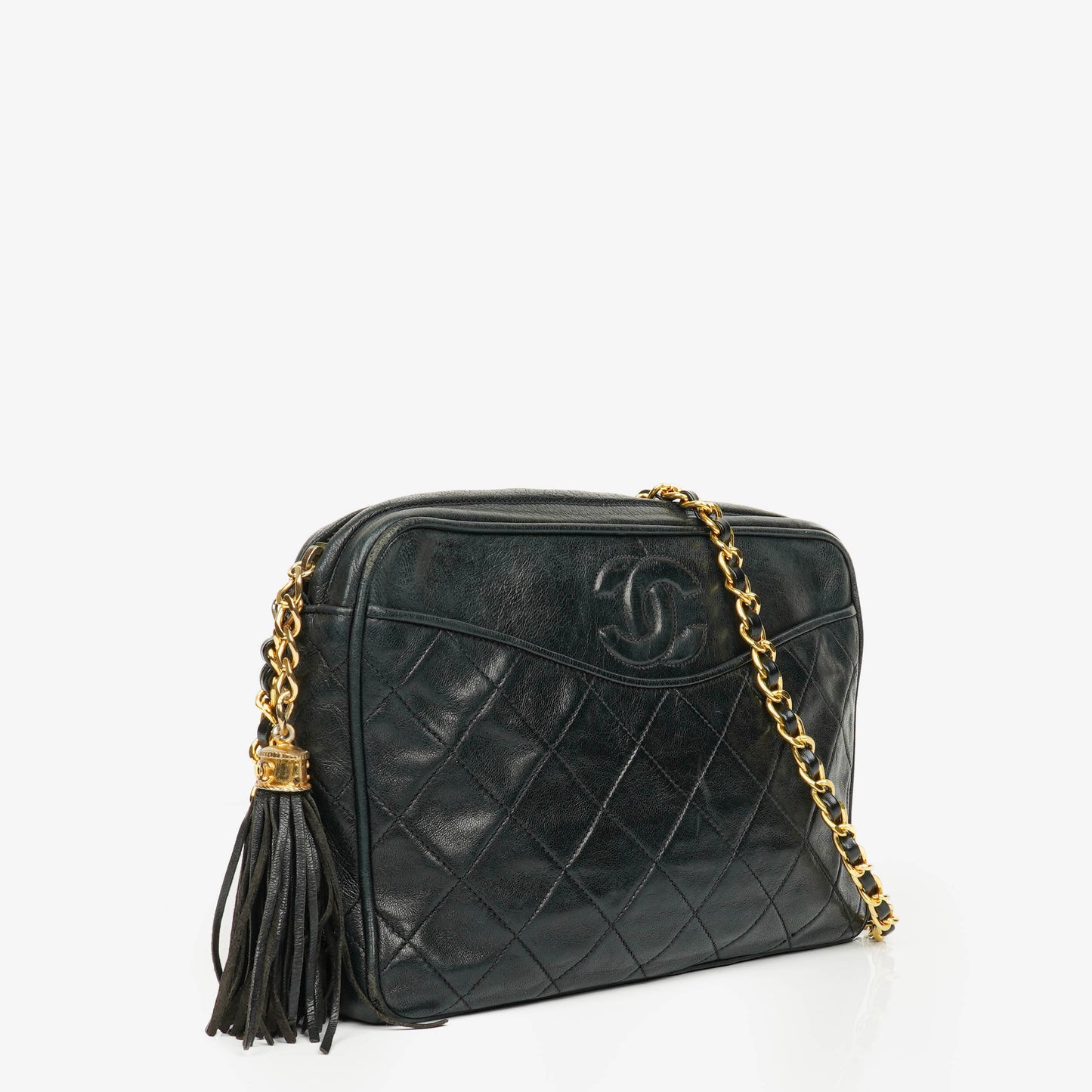 Chanel Vintage CC Camera Tasche aus schwarzem gestepptem Lammleder mit Quaste