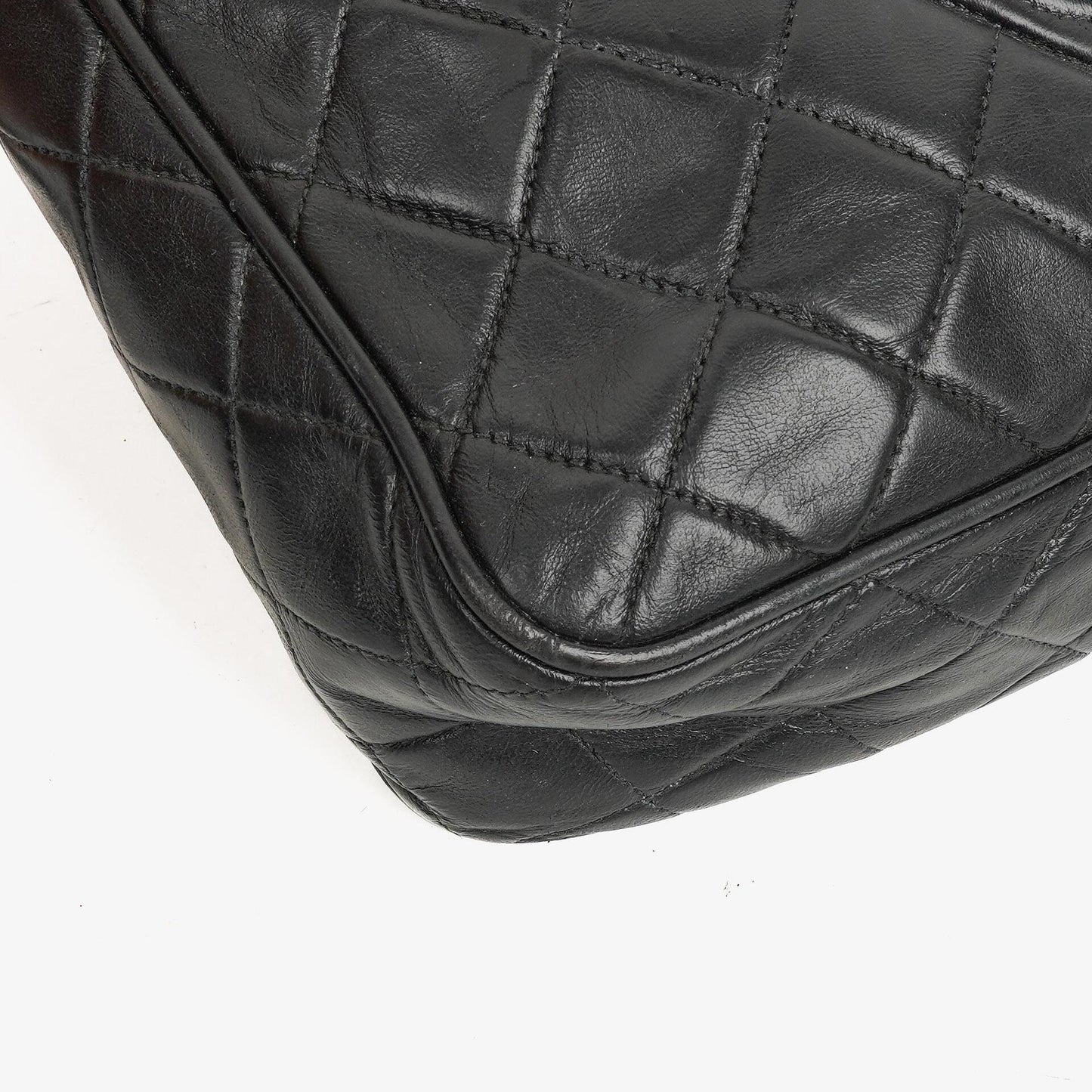 Chanel Vintage CC Große Camera Tassel Tasche aus schwarzem gestepptem Lammleder