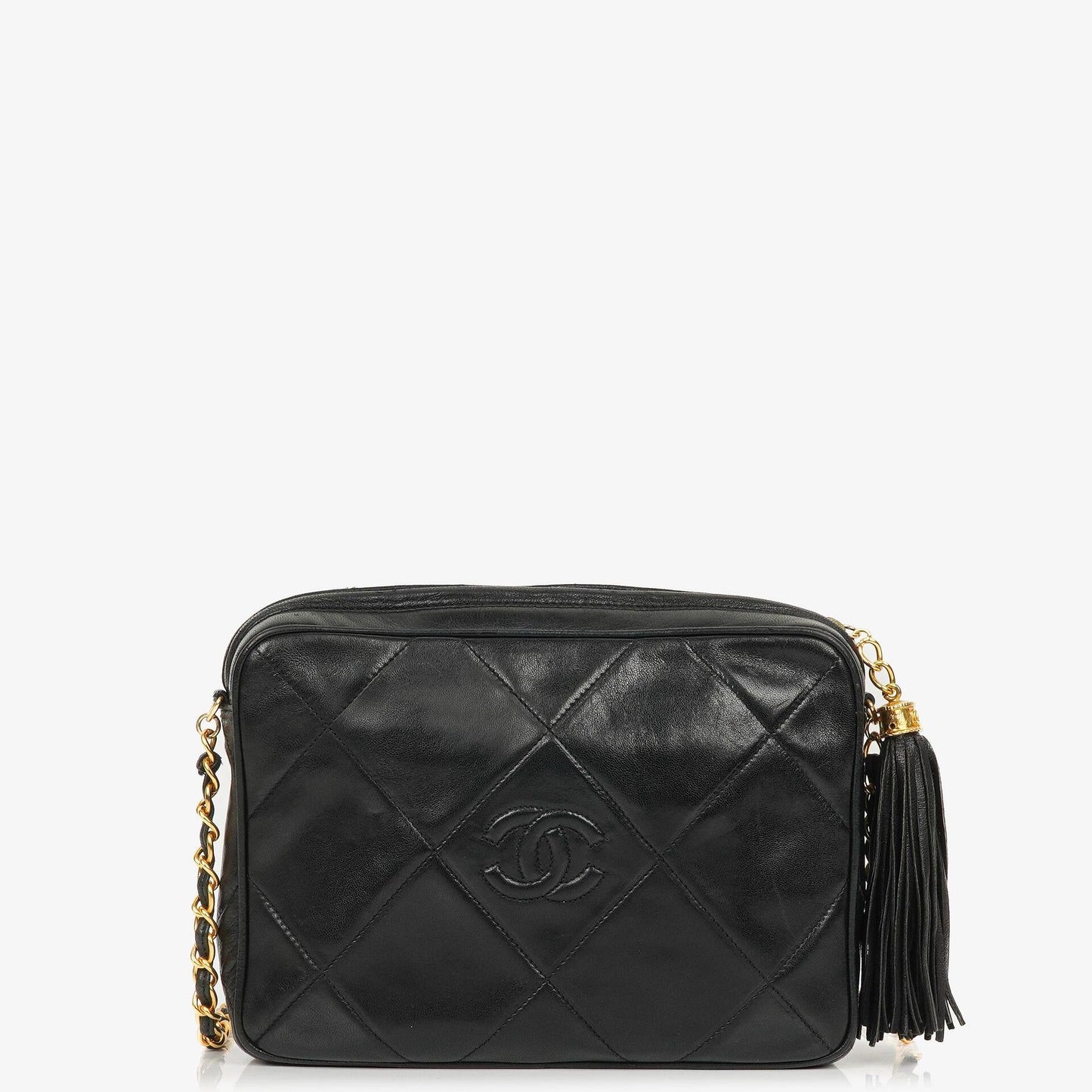 Chanel Vintage CC Camera Schultertasche Medium aus schwarzem gestepptem Lammleder mit Quaste