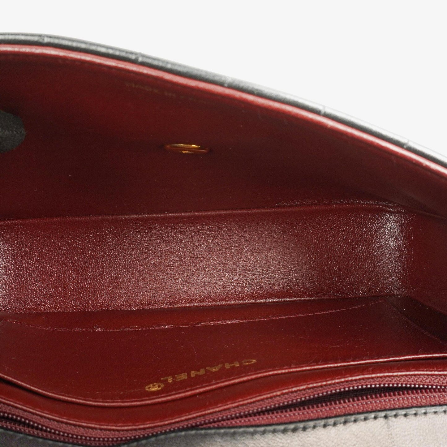 Chanel Diana vertikale Single Flap Tasche aus schwarzem gestepptem Lammleder mit 24K vergoldeter Hardware