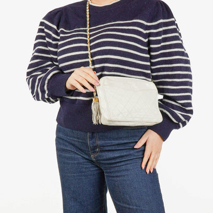 Chanel Vintage CC Camera Tassel Tasche aus gestepptem Lammleder