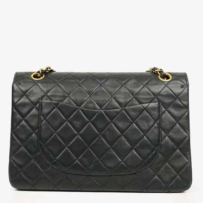 Chanel Vintage Classic Double Flap Tasche aus gestepptem schwarzem Lammleder mit 24K vergoldeten Beschlägen