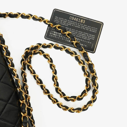 Chanel Vintage Classic Double Flap Tasche aus schwarzem gestepptem Lammleder mit 24K vergoldeten Beschlägen