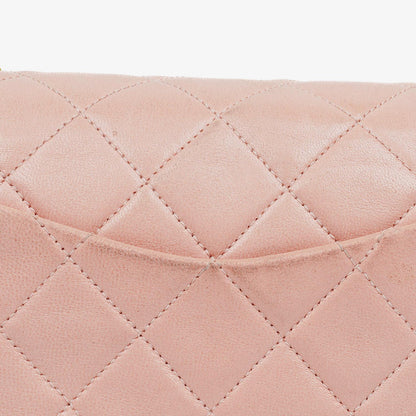 Chanel Vintage Classic Double Flap Tasche aus gestepptem Lammleder mit 24K vergoldeten Beschlägen