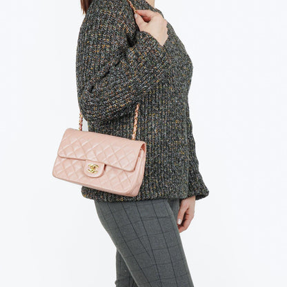 Chanel Vintage Classic Double Flap Tasche aus gestepptem Lammleder mit 24K vergoldeten Beschlägen