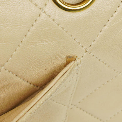 CHANEL Vintage Classic Double Flap Tasche aus gestepptem Lammleder mit 24K vergoldeten Beschlägen