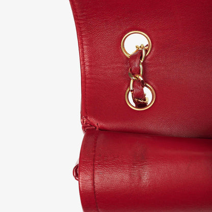 Chanel Vintage Klassische Double Flap Tasche in Stepp Lammleder mit 24K Vergoldeten Beschlägen