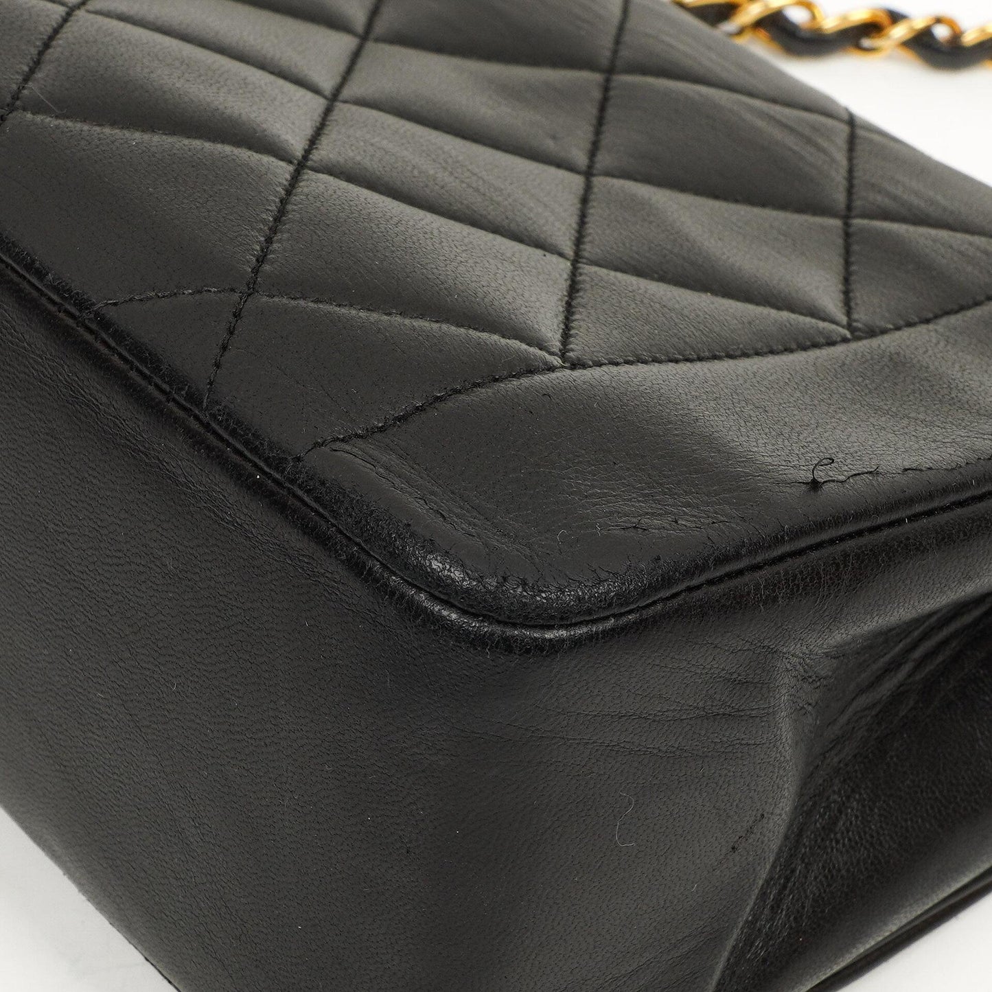 Chanel Vintage Diana Kleine Flap Tasche Schwarz Gestepptes Lammleder 24K Vergoldete Hardware