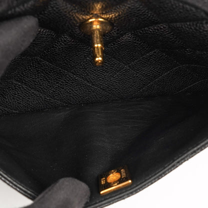 Chanel Vintage Front Pocket Kamera Tasche Schwarz Gequiltetes Kaviarleder mit 24K Gold Hardware