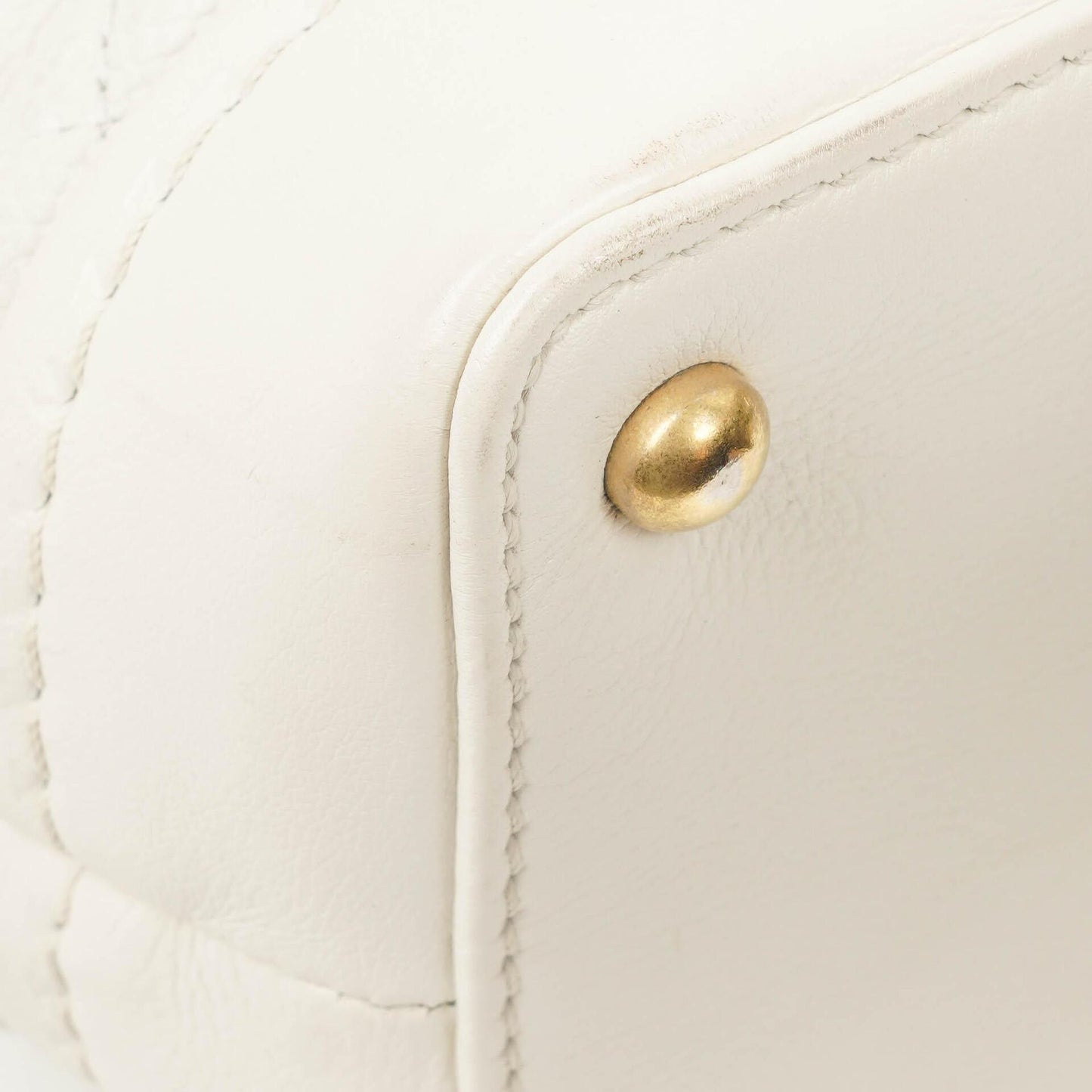 Chanel Vintage Globe Trotter Flap Tasche aus weißem Caviar Leder
