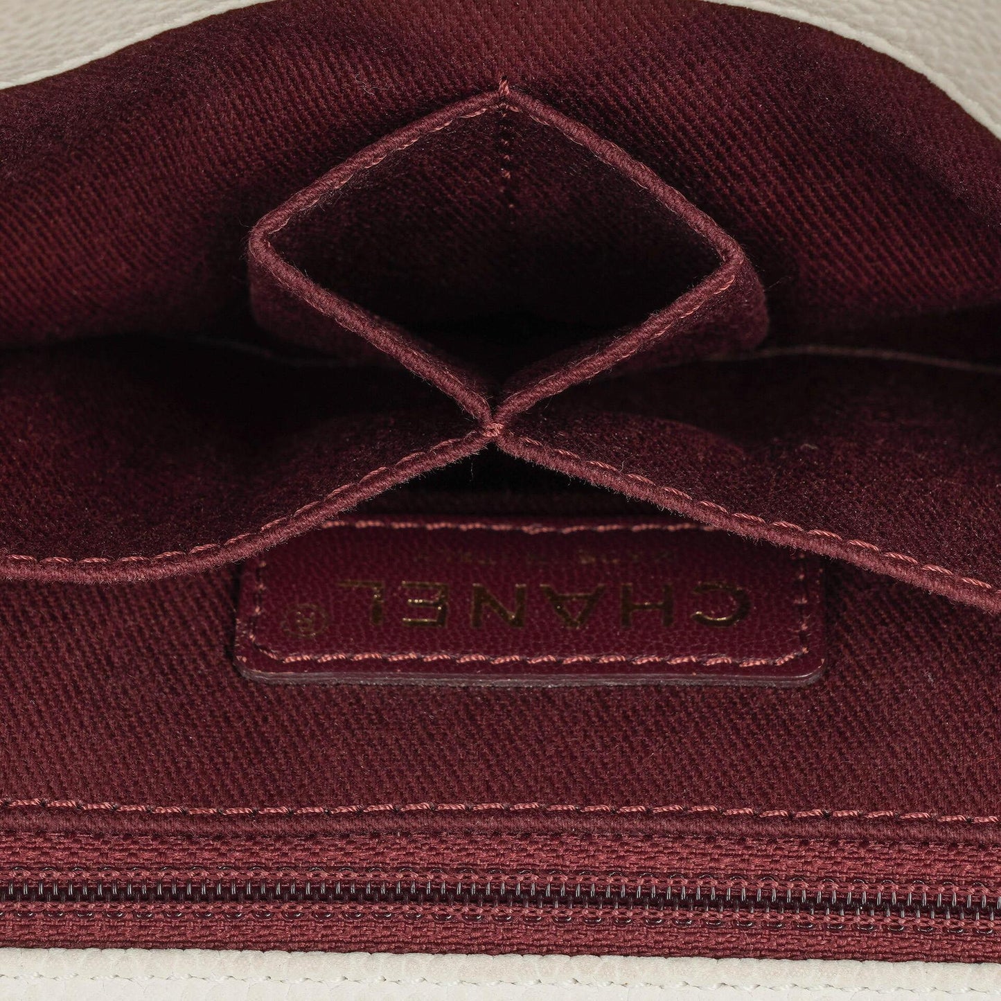 Chanel Vintage Globe Trotter Flap Tasche aus weißem Caviar Leder