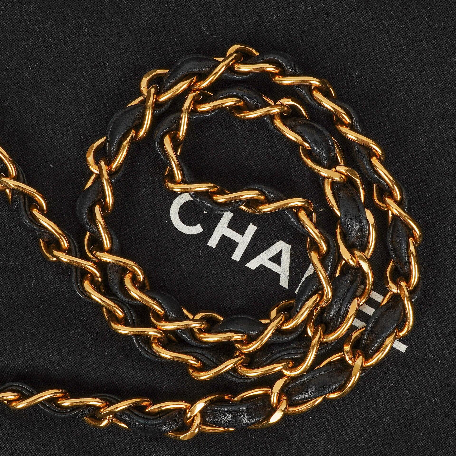 Chanel Vintage Classic Jumbo Single Flap Tasche aus schwarzem gestepptem Lammleder mit 24K vergoldeter Hardware, 1996-1997