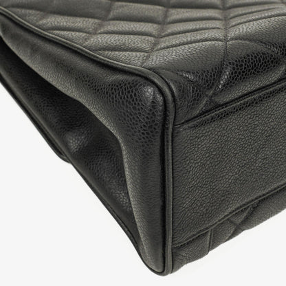 Chanel große Kelly Top Handle Tasche aus schwarzem gestepptem Caviar-Leder mit 24K vergoldeter Hardware