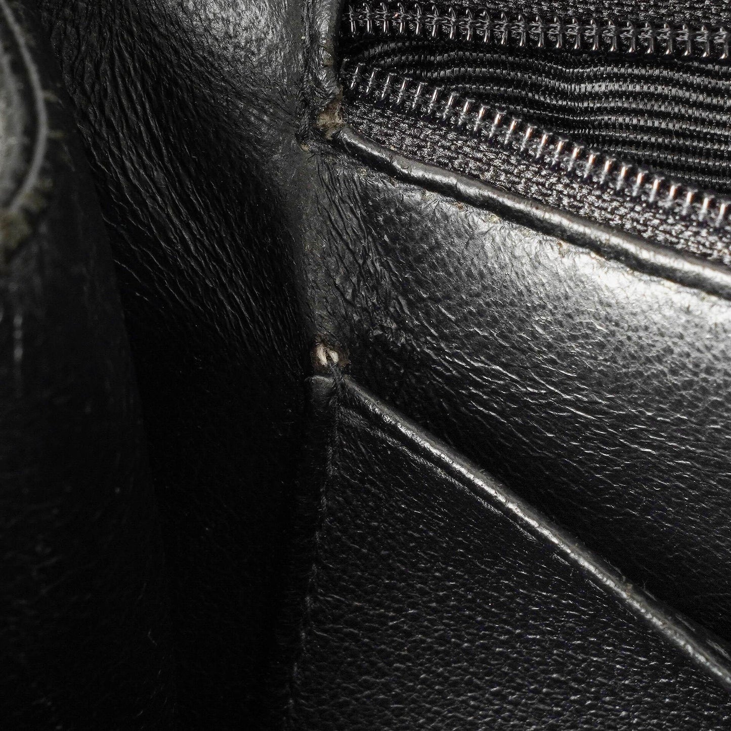 Chanel große Kelly Top Handle Tasche aus schwarzem gestepptem Caviar-Leder mit 24K vergoldeter Hardware