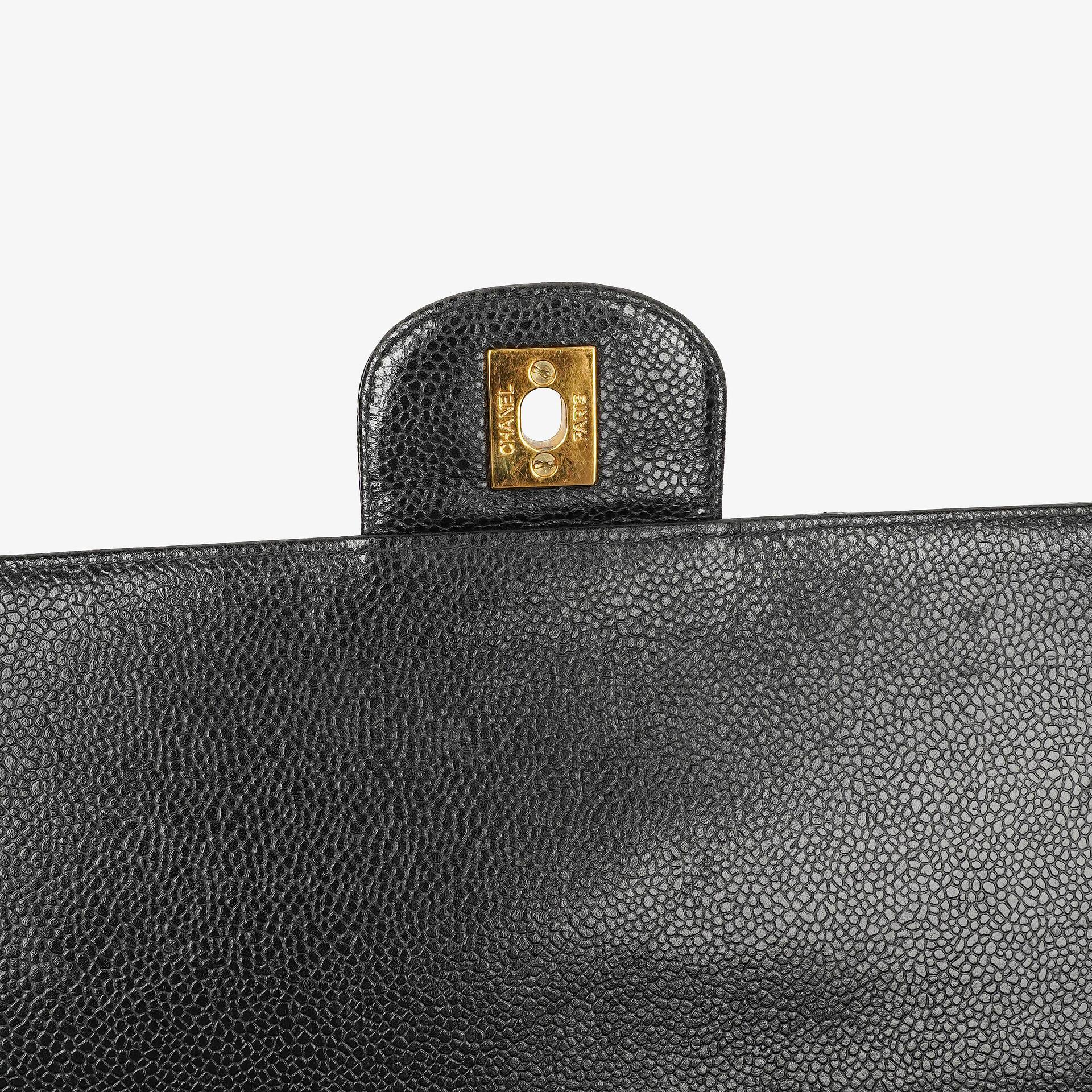 Chanel große Kelly Top Handle Tasche aus schwarzem gestepptem Caviar-Leder mit 24K vergoldeter Hardware