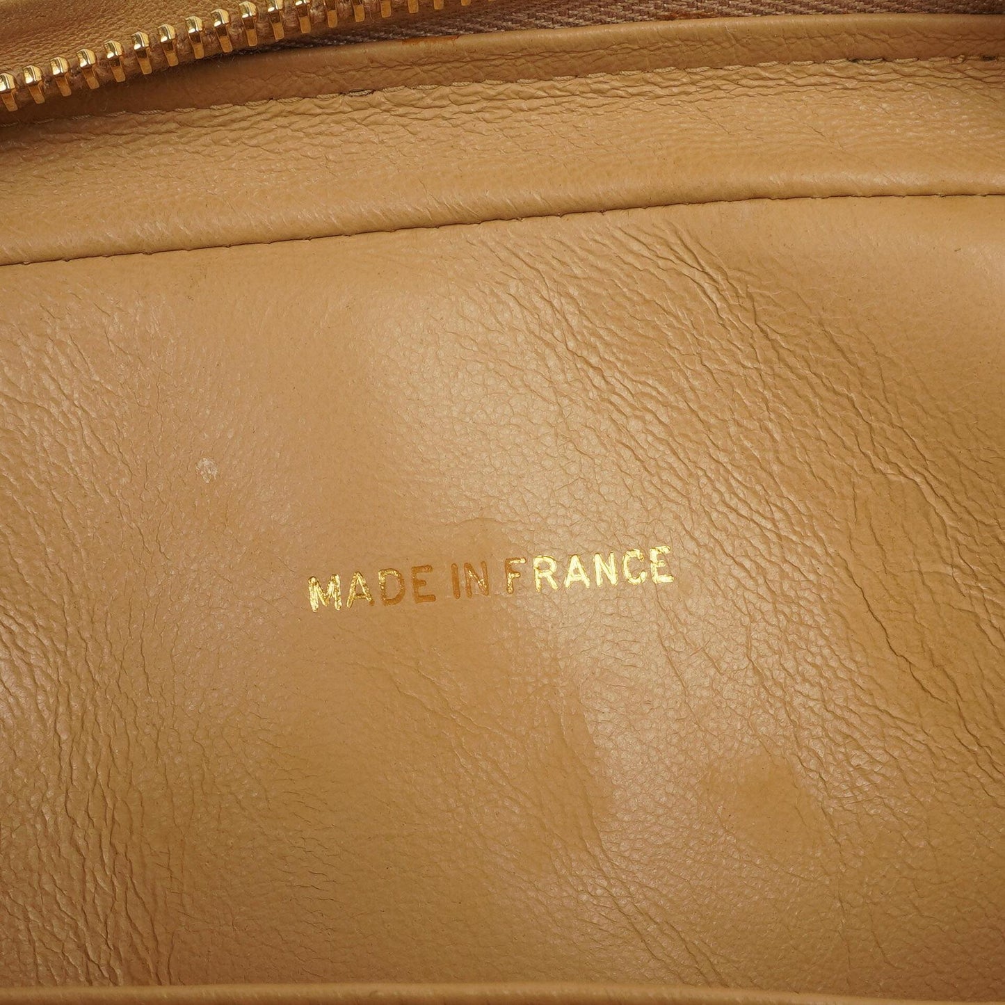Chanel Vintage Mittlere Kamera Quaste CC Frontklappen Tasche aus beigem gestepptem Lammleder