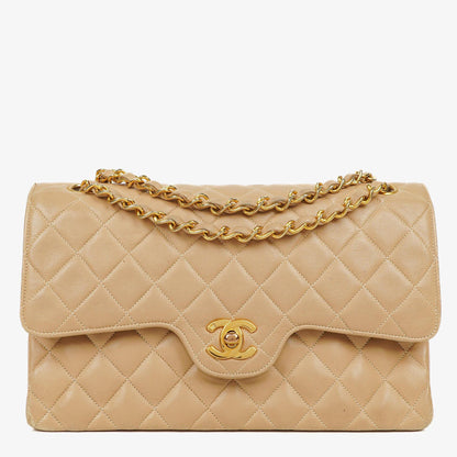 Chanel Vintage Medium Classic Double Flap Tasche aus beigem gestepptem Lammleder mit 24K vergoldeter Hardware