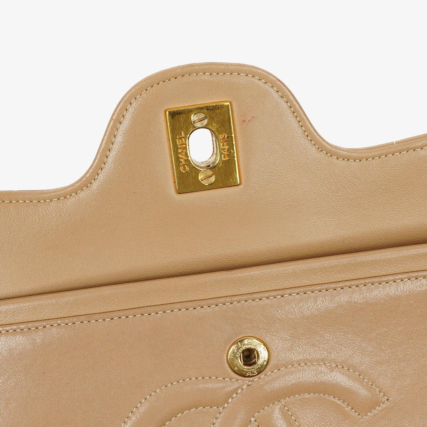 Chanel Vintage Medium Classic Double Flap Tasche aus beigem gestepptem Lammleder mit 24K vergoldeter Hardware