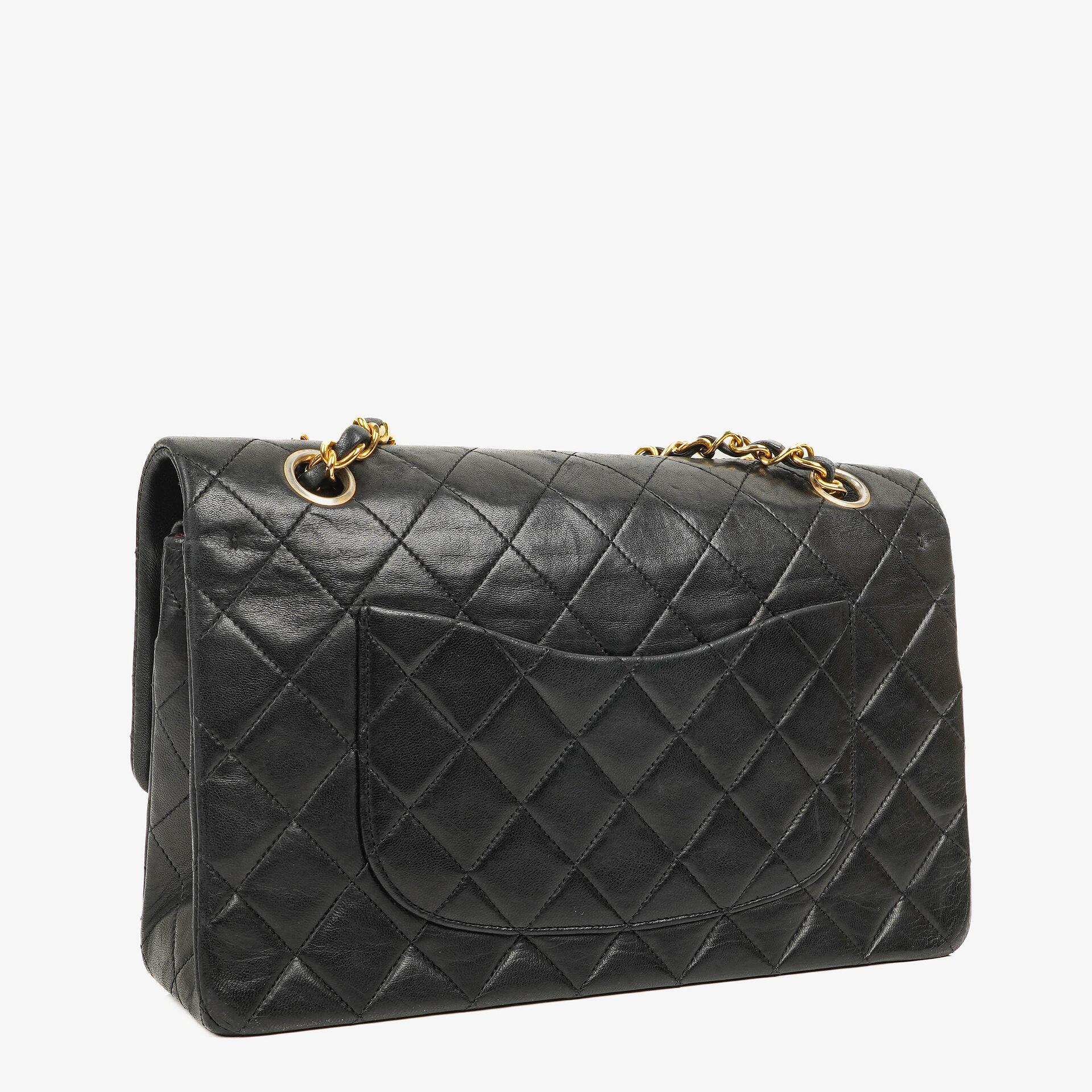 Chanel Vintage Medium Classic Double Flap Tasche Schwarz Stepp-Lammleder 24K Vergoldeter Hardware