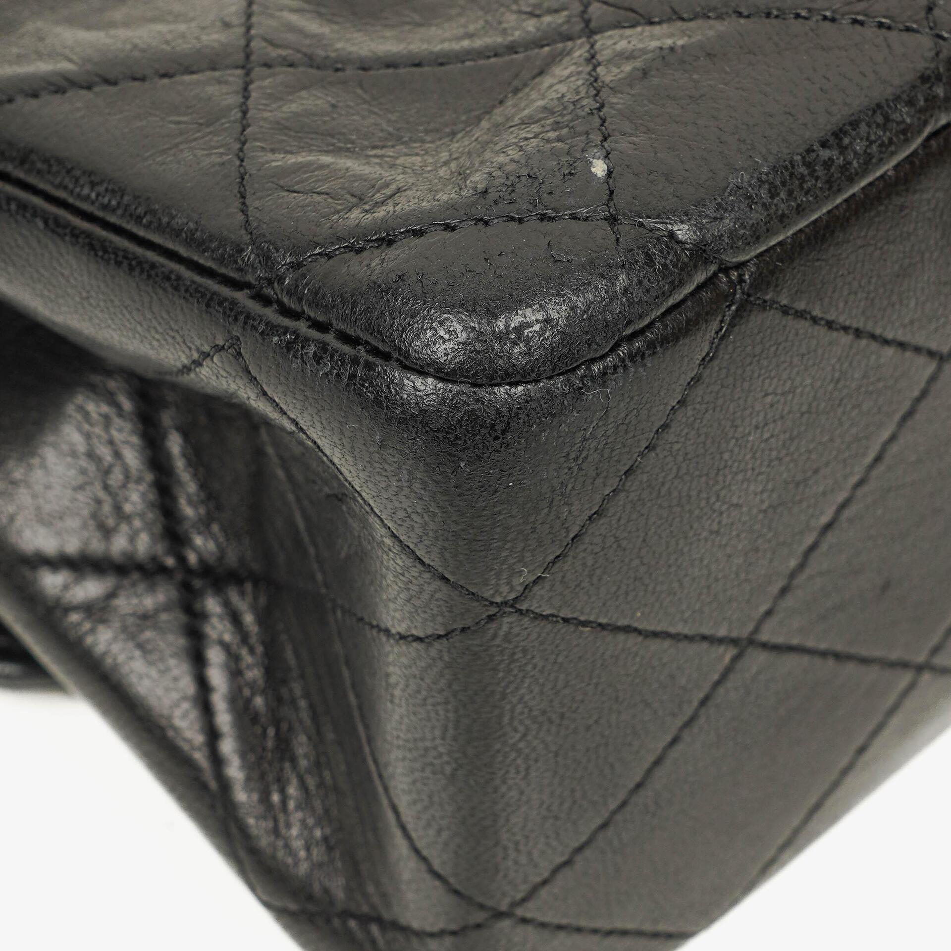 Chanel Vintage Medium Classic Double Flap Tasche aus schwarzem gestepptem Lammleder mit 24K vergoldeten Beschlägen