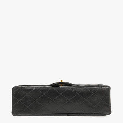 Chanel Vintage Medium Classic Double Flap Bag aus schwarzem gestepptem Lammleder mit 24K vergoldeter Hardware