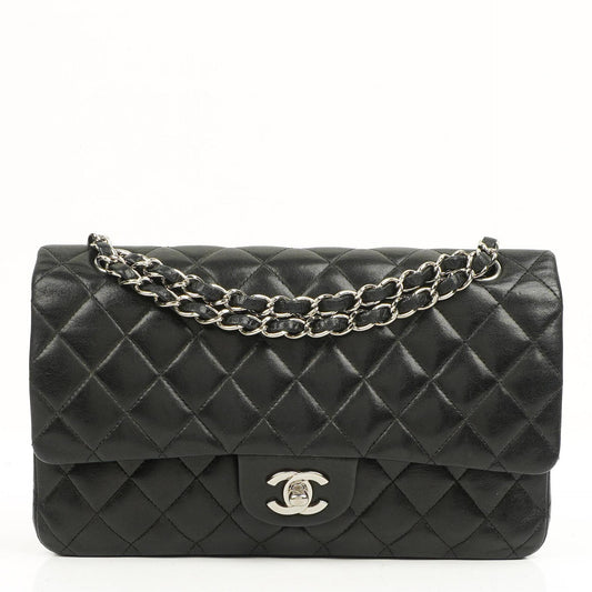 Chanel Vintage Mittelgroße Klassische Double Flap Tasche Schwarz Gestepptes Lammleder Mit Silberfarbenen Beschlägen