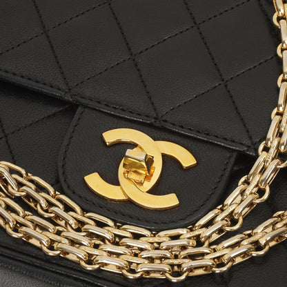 Chanel Vintage Medium Classic Double Flap Tasche Schwarzes gestepptes Lammleder mit 24K vergoldeten Beschlägen und Mademoiselle Kette
