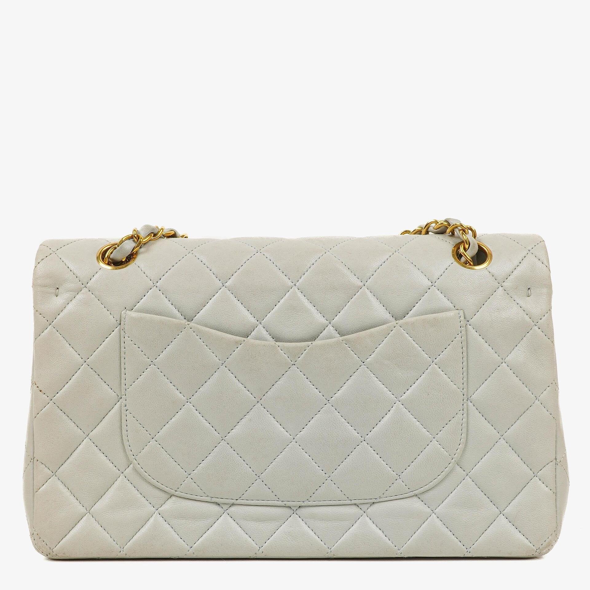 Chanel Vintage Classic Medium Double Flap Tasche aus gestepptem Lammleder mit 24K vergoldeter Hardware