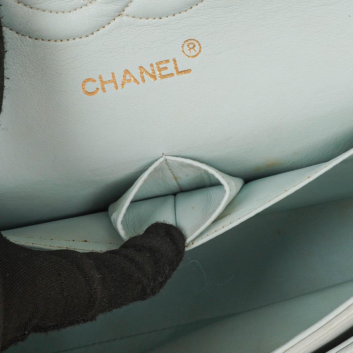 Chanel Vintage Classic Medium Double Flap Tasche aus gestepptem Lammleder mit 24K vergoldeter Hardware