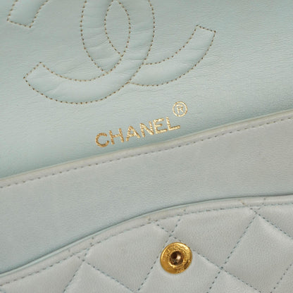 Chanel Vintage Classic Medium Double Flap Tasche aus gestepptem Lammleder mit 24K vergoldeter Hardware