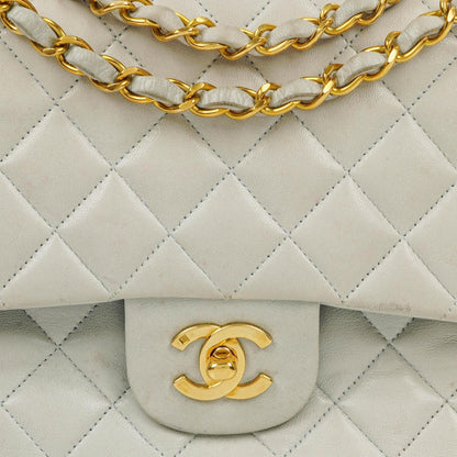Chanel Vintage Classic Medium Double Flap Tasche aus gestepptem Lammleder mit 24K vergoldeter Hardware