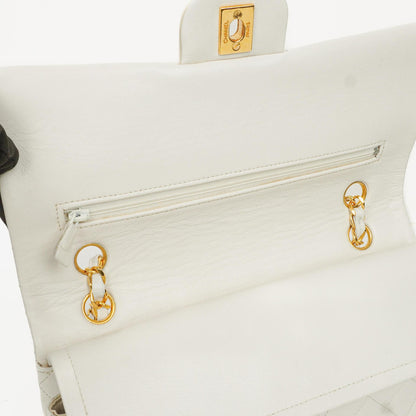 Chanel Vintage Classic Double Flap Tasche Medium aus weißem gestepptem Lammleder mit 24K vergoldeter Hardware