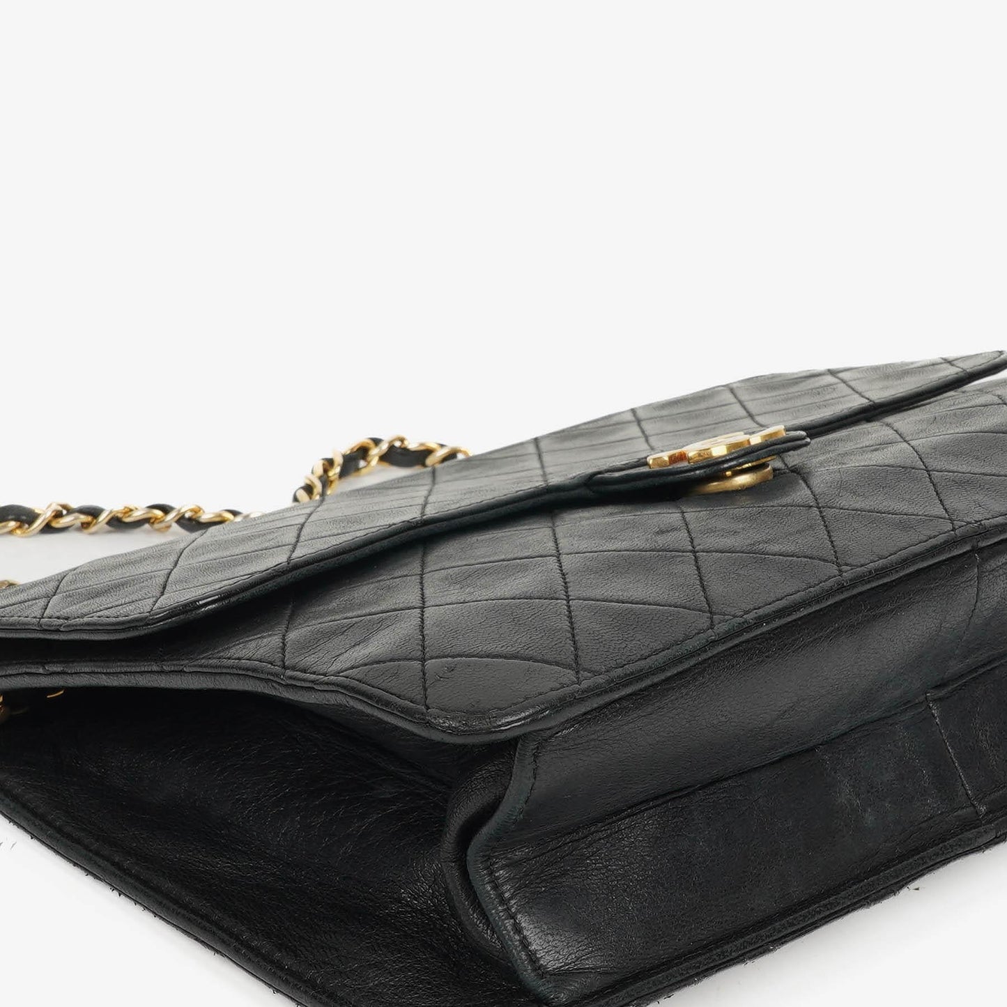 Chanel Vintage Mittlere Klassische Einzelklappen Tasche schwarzes gestepptes Lammleder mit 24K vergoldeten Beschlägen