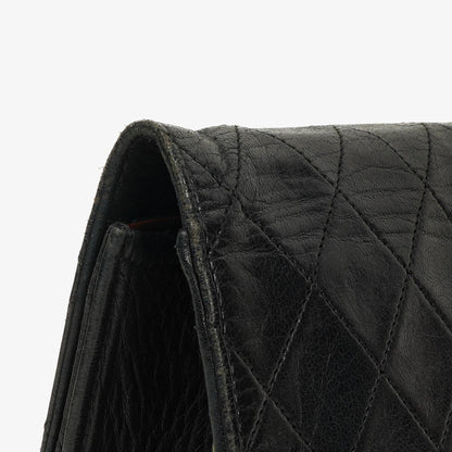 Chanel Vintage Mittlere Klassische Einzelklappen Tasche schwarzes gestepptes Lammleder mit 24K vergoldeten Beschlägen
