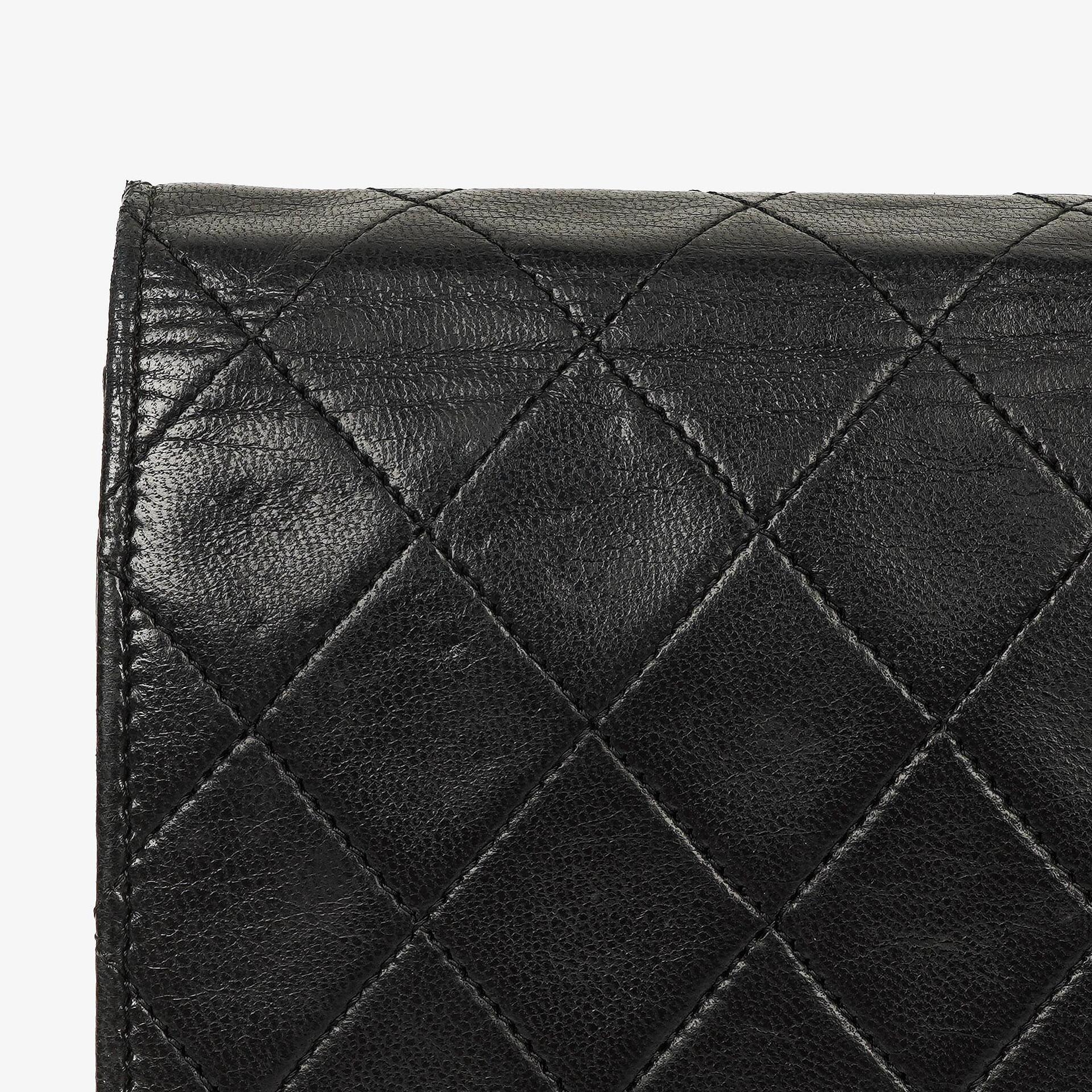 Chanel Vintage Classic Medium Single Flap Tasche aus schwarzem gestepptem Lammleder mit 24K vergoldeter Hardware