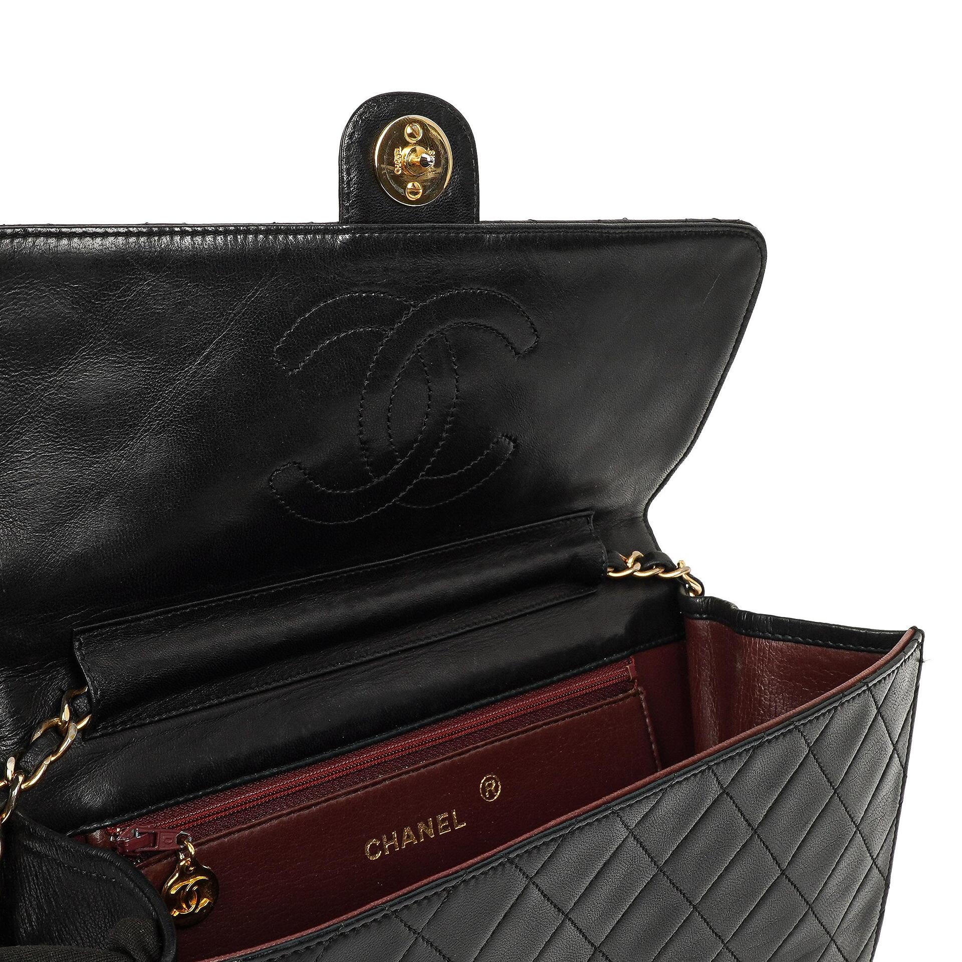 Chanel Vintage Classic Medium Single Flap Tasche aus schwarzem gestepptem Lammleder mit 24K vergoldeter Hardware