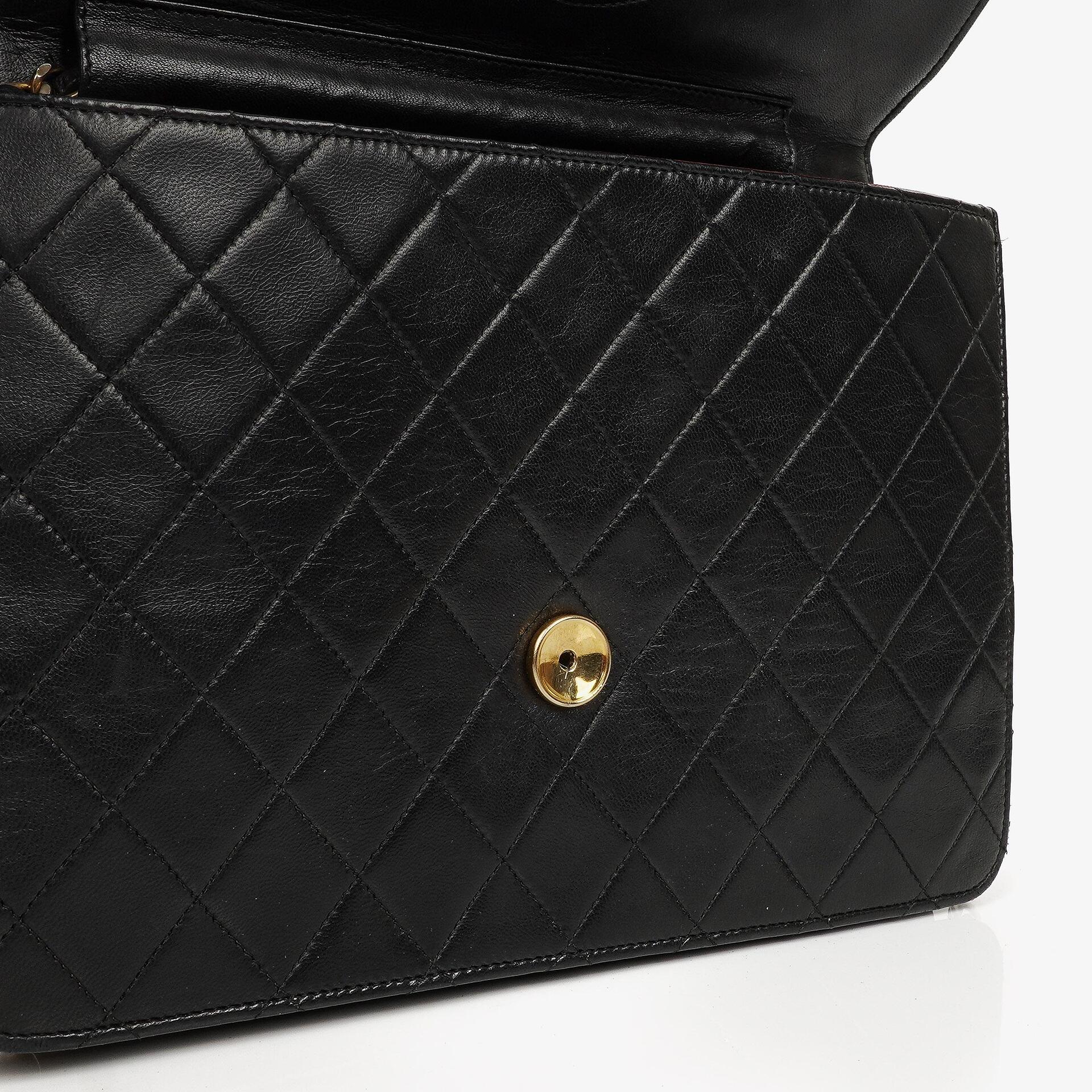 Chanel Vintage Classic Medium Single Flap Tasche aus schwarzem gestepptem Lammleder mit 24K vergoldeter Hardware