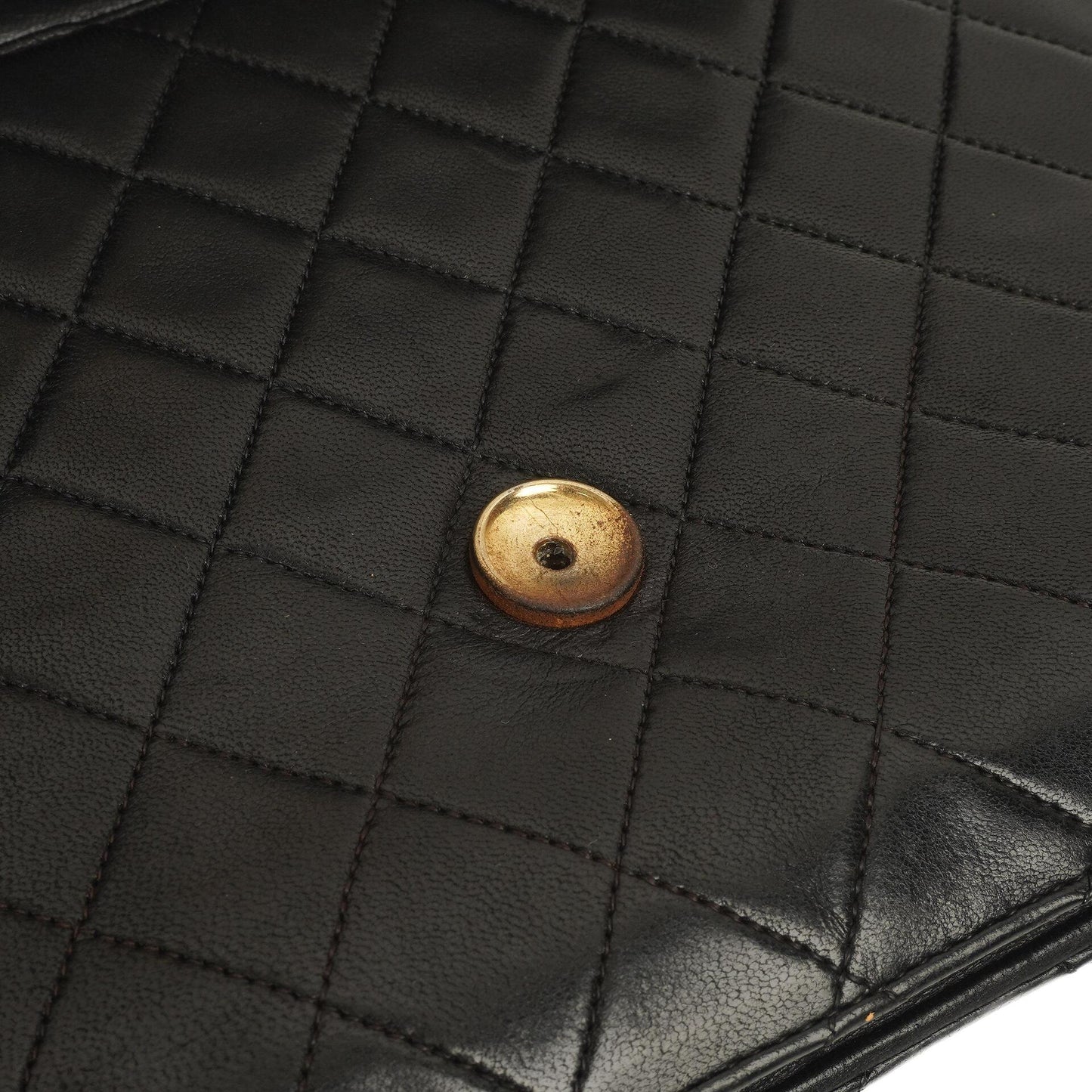 Chanel Vintage Medium Classic Single Flap Bag aus schwarzem gestepptem Lammleder mit goldfarbener Hardware