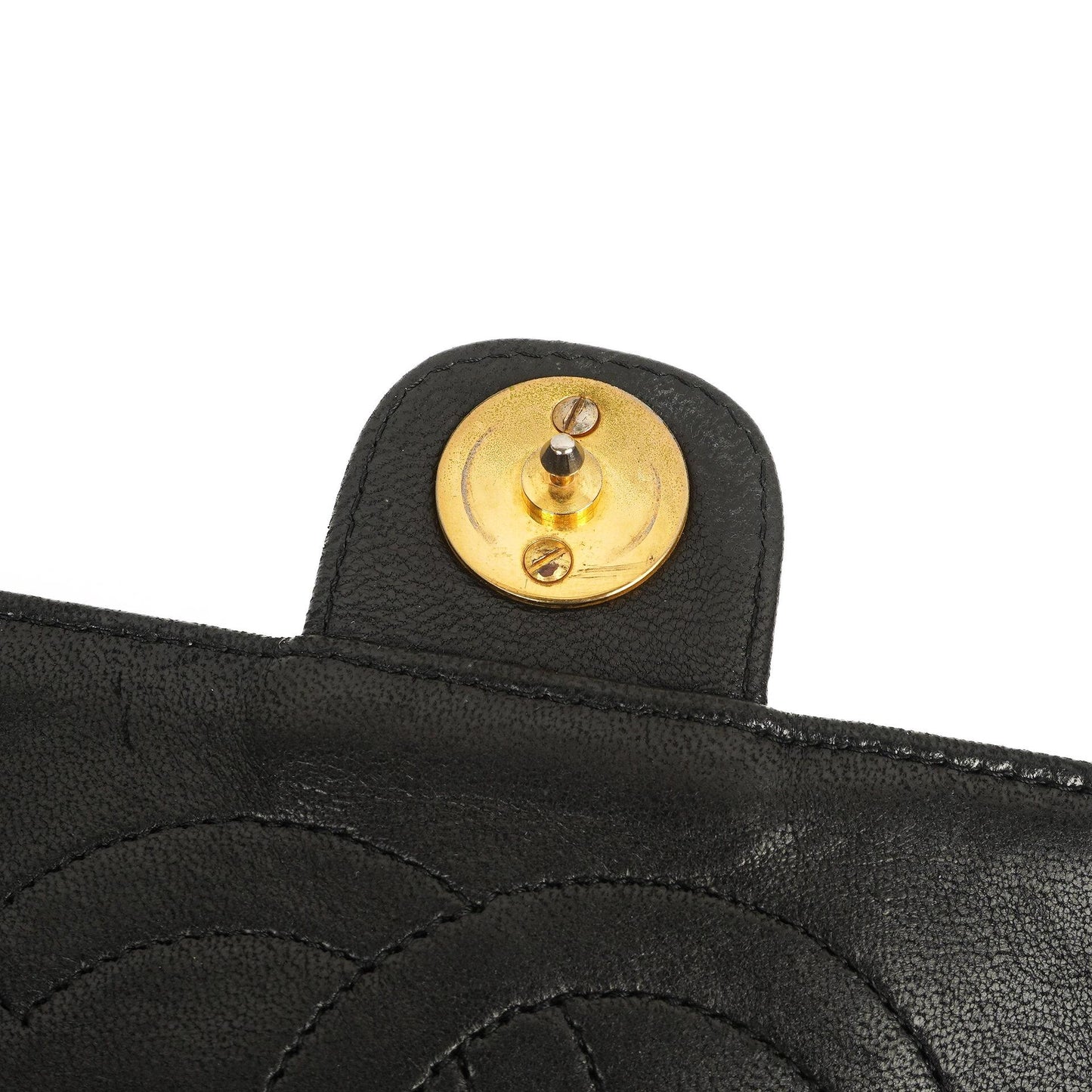 Chanel Vintage Medium Classic Single Flap Bag aus schwarzem gestepptem Lammleder mit goldfarbener Hardware