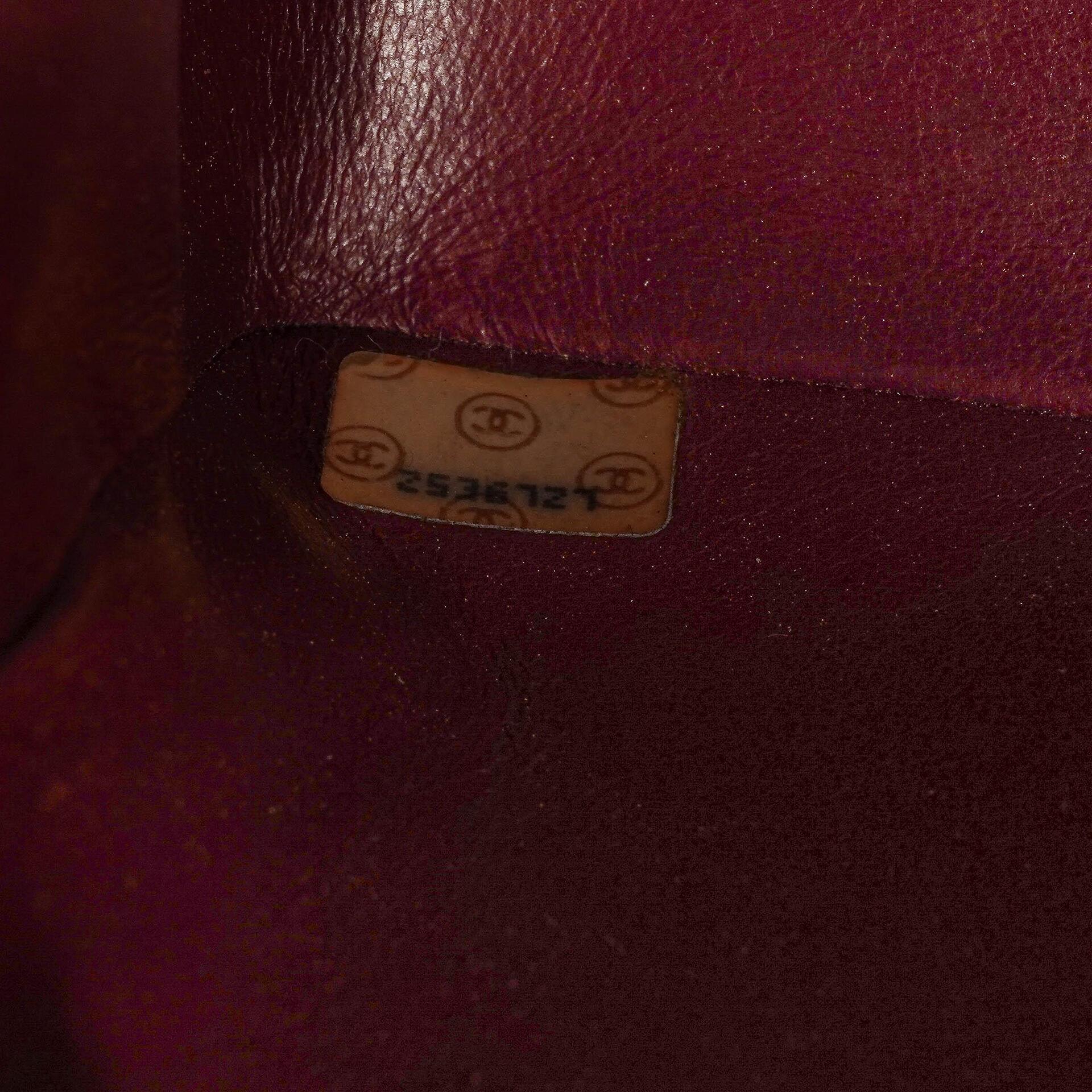 Chanel Vintage Medium Diana schwarze Flap Tasche mit 24K vergoldeten Beschlägen