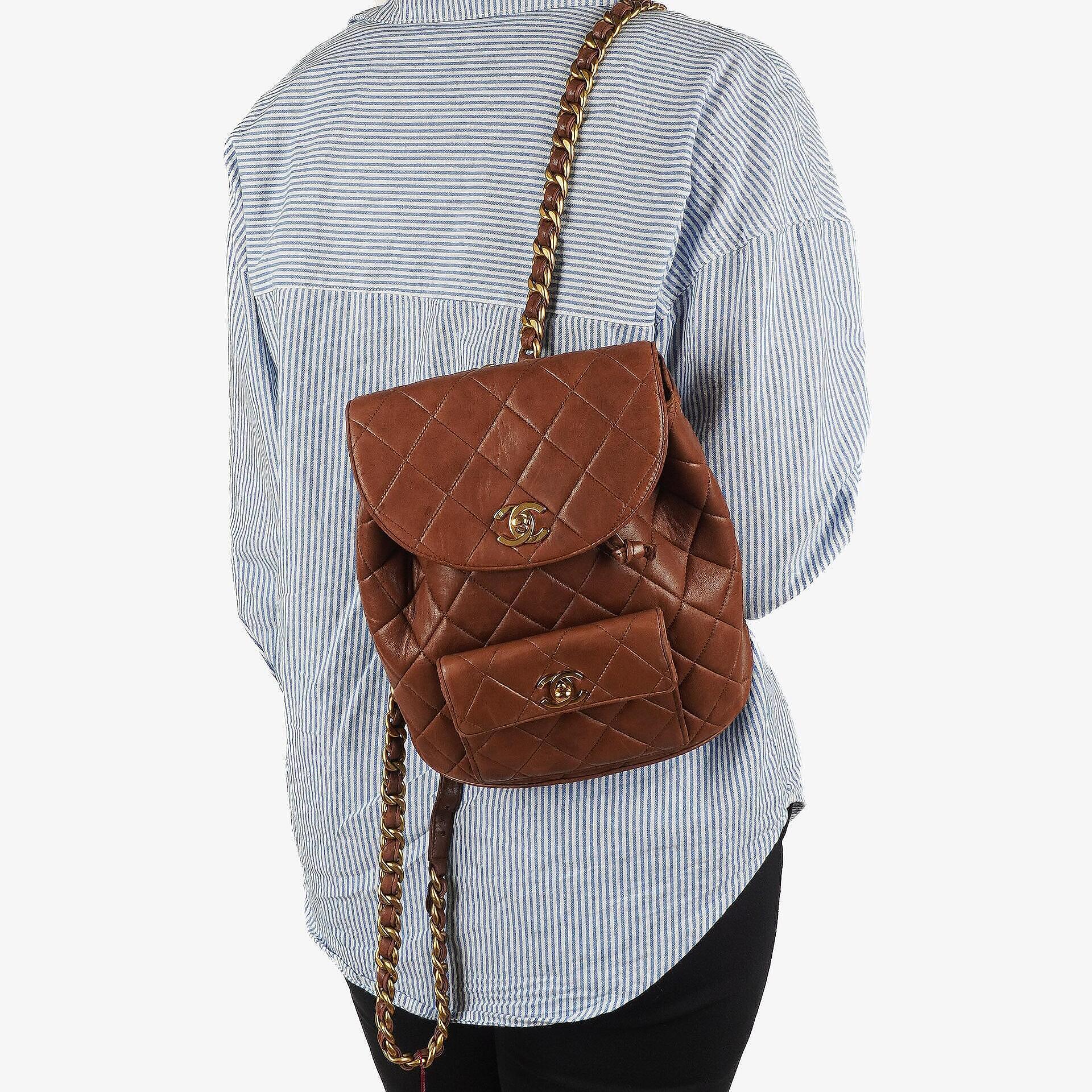 Chanel Vintage Medium Duma CC Timeless Classic Rucksack aus braunem gestepptem Lammleder mit 24 Karat vergoldeter Hardware
