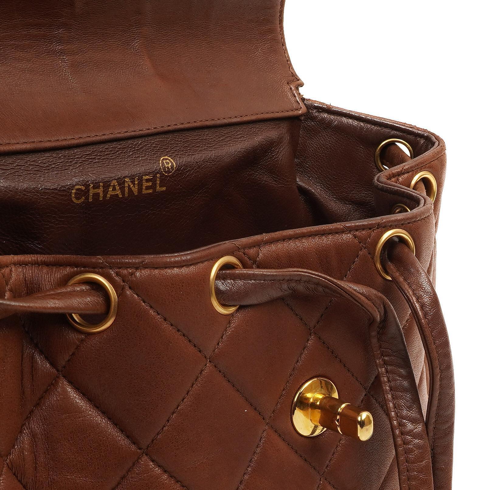 Chanel Vintage Medium Duma CC Timeless Classic Rucksack aus braunem gestepptem Lammleder mit 24 Karat vergoldeter Hardware