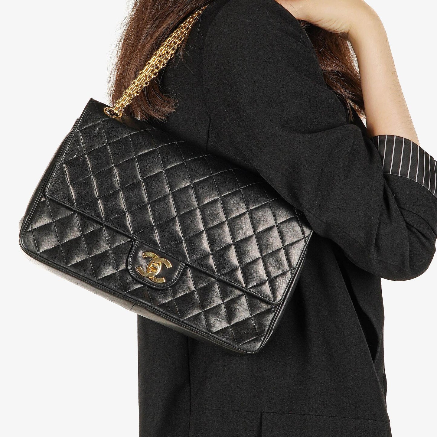 Chanel Vintage Mittelgroße Timeless Classic Double Flap Tasche aus schwarzem gestepptem Lammleder mit 24K vergoldeter Hardware und Mademoiselle-Kette