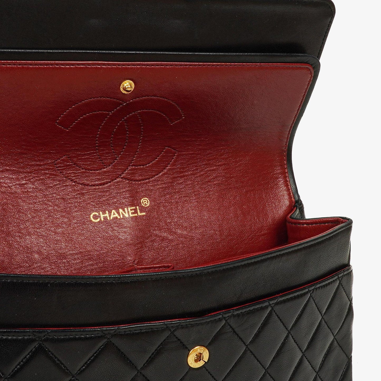 Chanel Vintage mittelgroße Timeless Classic Double Flap Tasche aus schwarzem gestepptem Lammleder mit 24K vergoldeten Beschlägen und Mademoiselle Kette