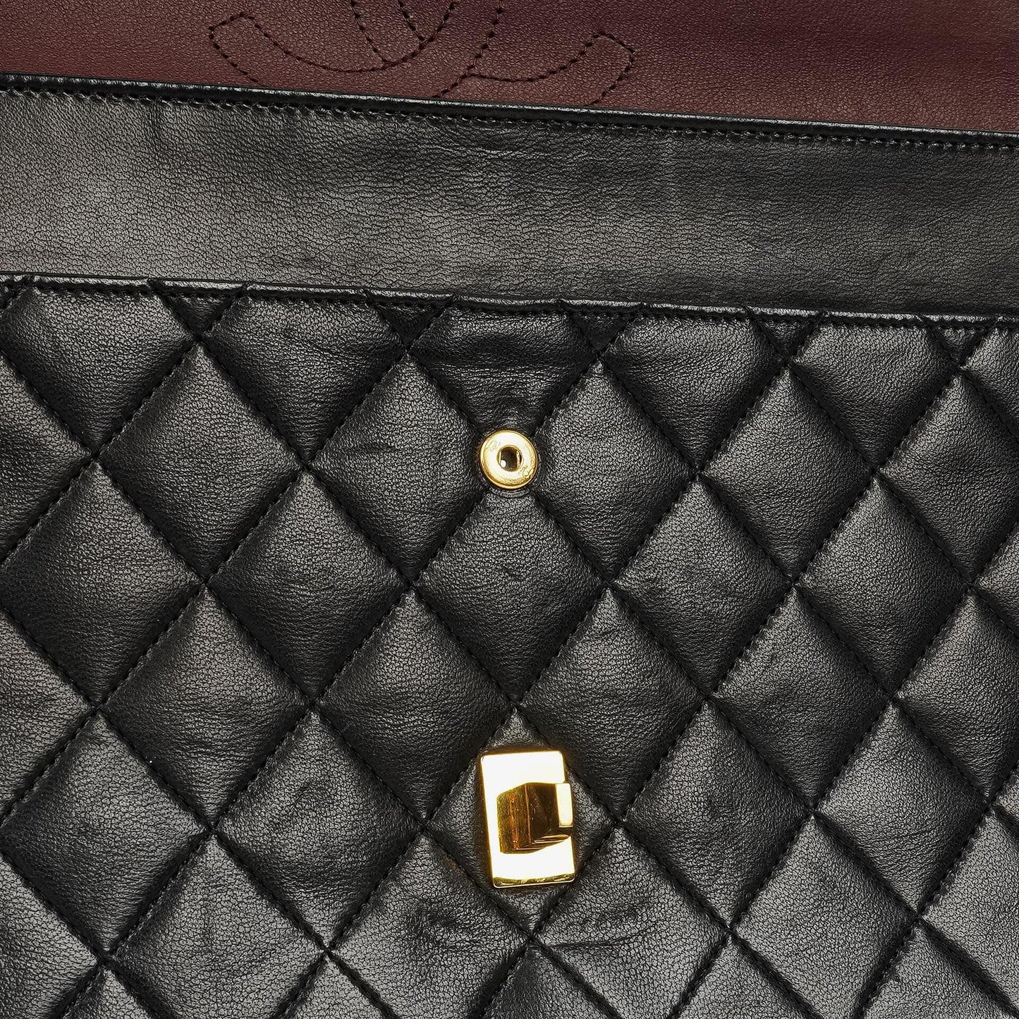 Chanel Vintage Medium Timeless Classic Double Flap Bag aus schwarzem gestepptem Lammleder mit 24K-vergoldeter Hardware und Mademoiselle-Kette