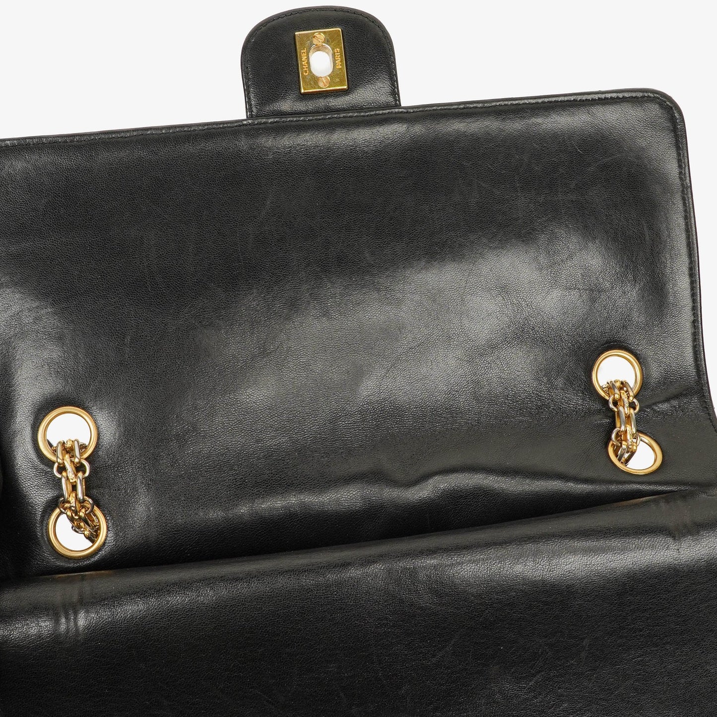 Chanel Vintage Medium Timeless Classic Double Flap Tasche aus schwarzem gestepptem Lammleder mit 24K vergoldeter Hardware und Mademoiselle-Kette