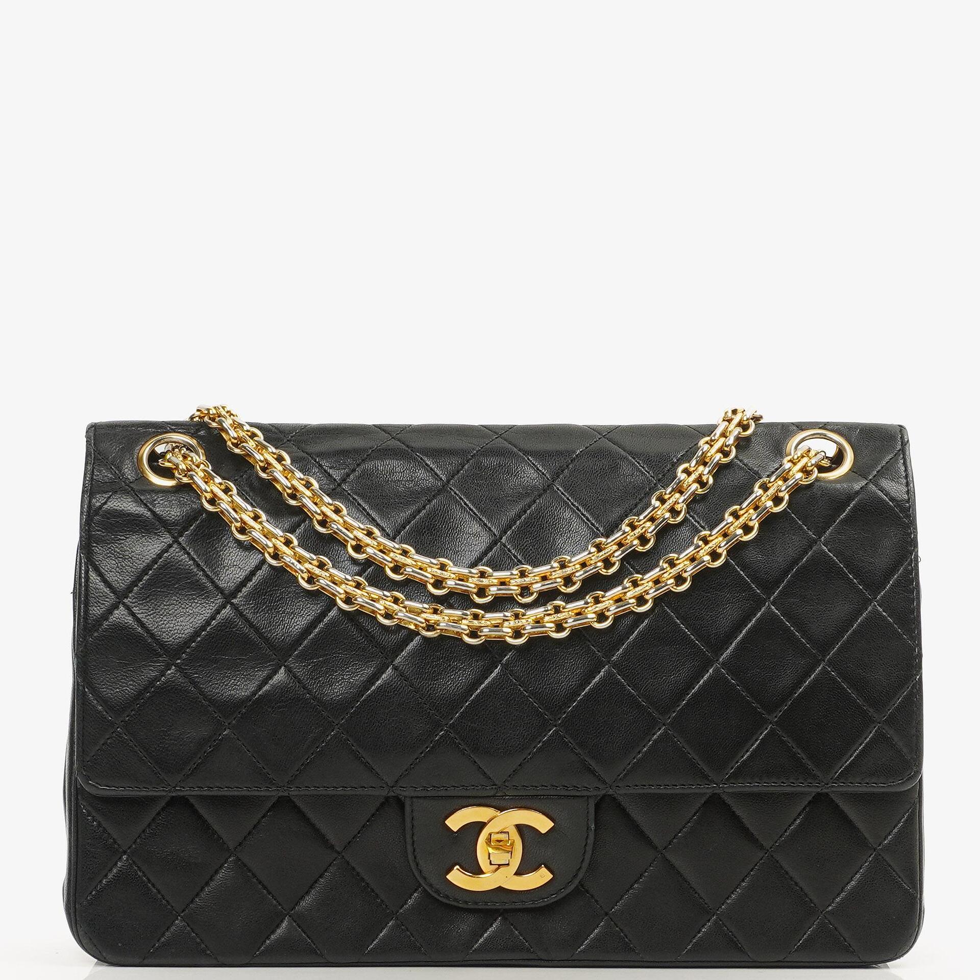 Chanel Vintage Medium Timeless Classic Double Flap Bag Gequiltetes Lammleder Schwarz mit 24K Vergoldeter Hardware und Mademoiselle Kette